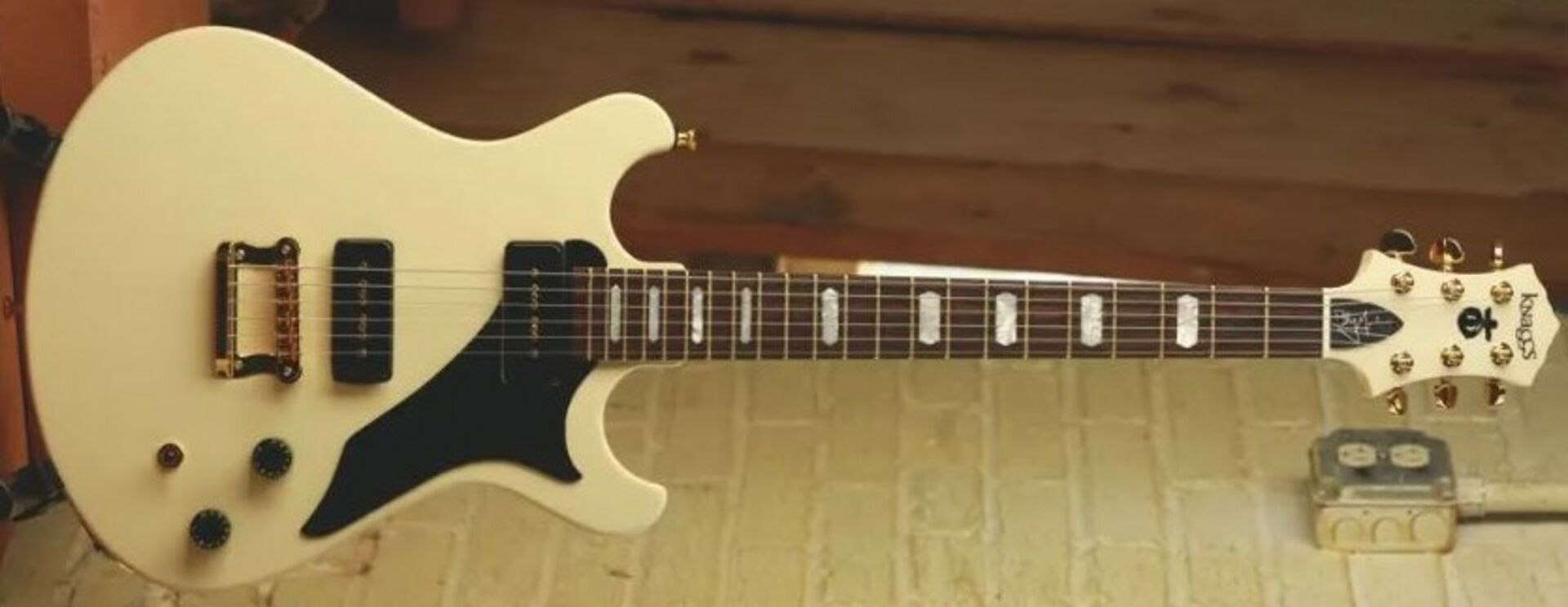 Knaggs - keya-j-m Billy Morrison 